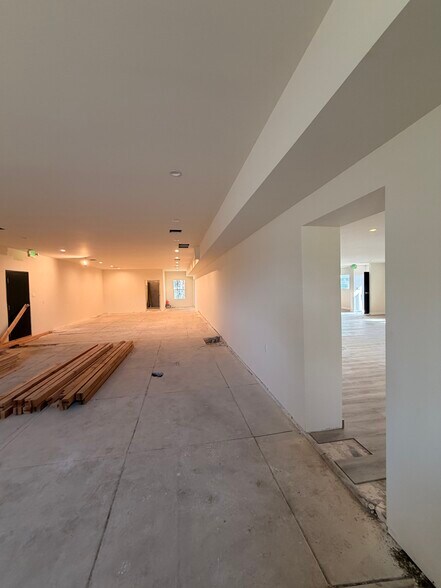 More Photos Of 15224 Bonanza Rd, Victorville Freestanding For Sale