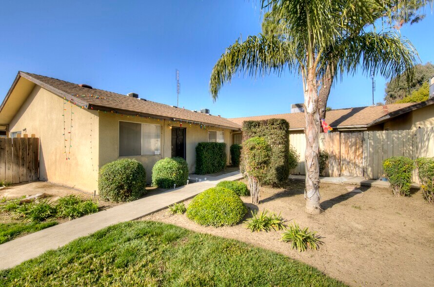 Primary Photo Of 1136 Sylmar Ave, Clovis Apartments For Sale