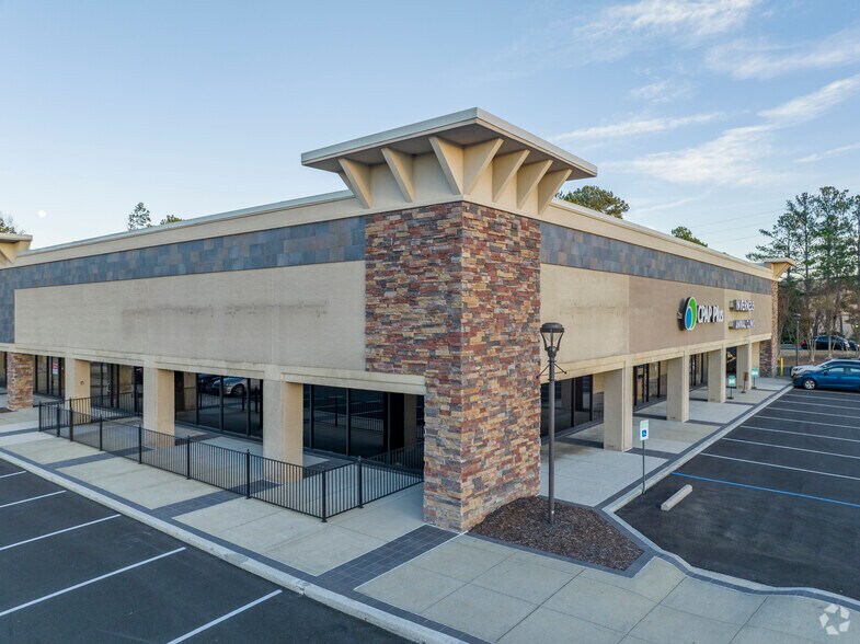 More Photos Of 4637-4647 US Highway 280, Birmingham Unknown For Lease