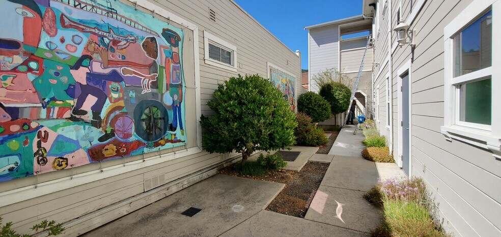 More Photos Of 820-822 Alhambra Ave, Martinez Office For Sale