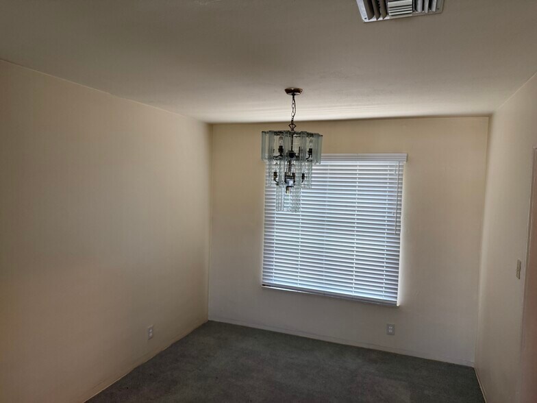 More Photos Of 2414 W 85th St, Inglewood Apartments For Sale