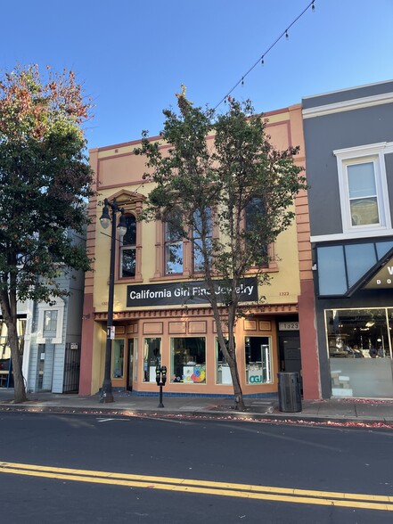 Primary Photo Of 1321-1323 4th St, San Rafael Storefront Retail Office For Sale