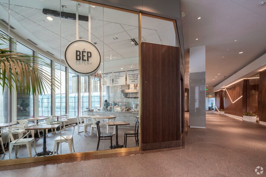 More Photos Of 100 S 5th St, Minneapolis Office For Lease