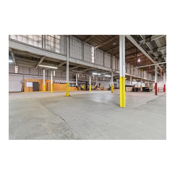 More Photos Of 12640-12680 Burt Rd, Detroit Manufacturing For Lease