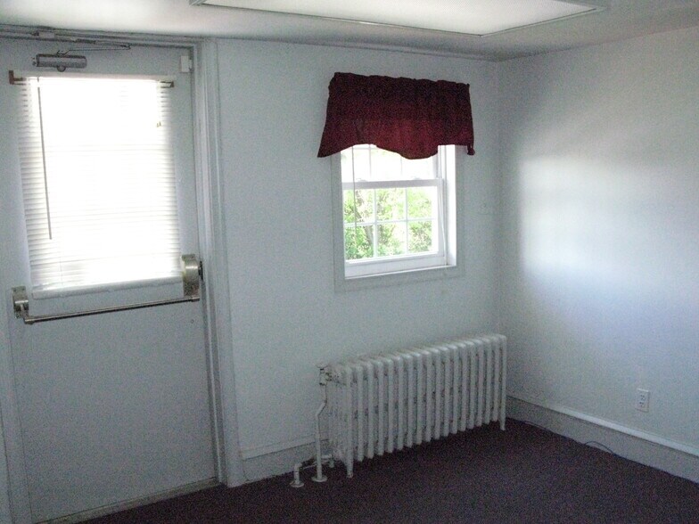 More Photos Of 4101 W Tilghman St, Allentown Office For Lease