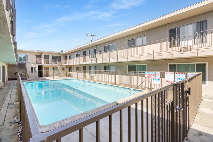 More Photos Of 9212 Burke St, Pico Rivera Apartments For Sale