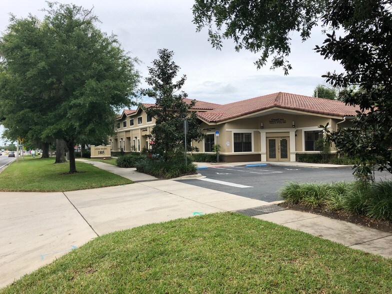 More Photos Of 1805 W Colonial Dr, Orlando Medical For Sale