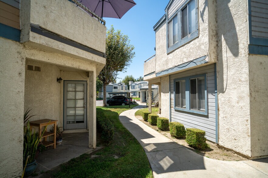 More Photos Of 7739 Bradwell Ave, Whittier Apartments For Sale