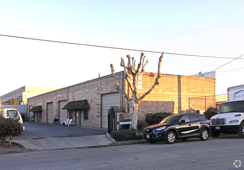 Primary Photo Of 771-779 Parker St, Santa Clara Service For Lease