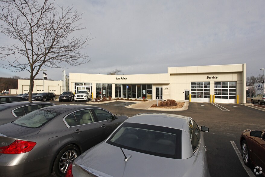 More Photos Of , Ann Arbor General Retail For Sale