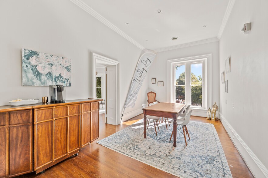 More Photos Of 507 N Church St, Greensboro Specialty For Sale