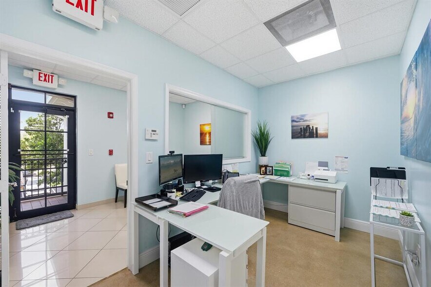More Photos Of 7301 Wiles Rd, Coral Springs Medical For Sale
