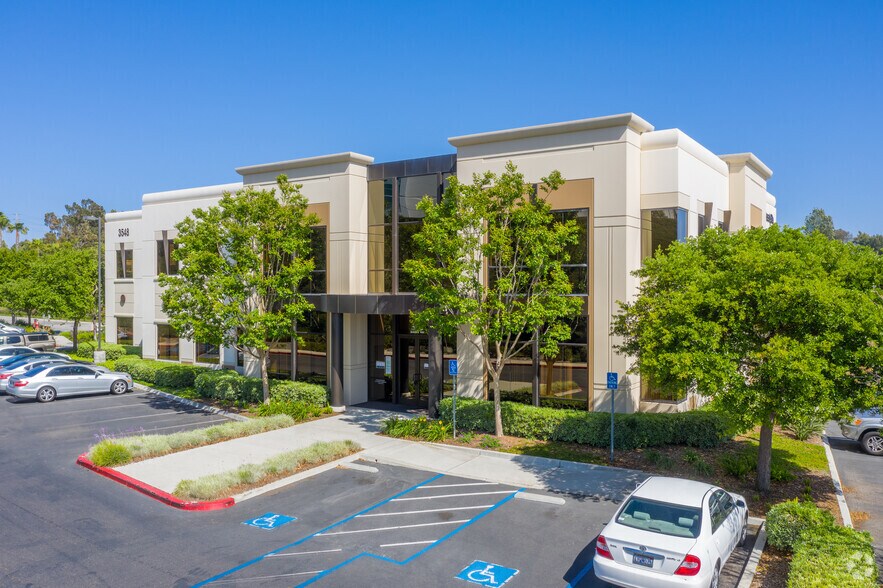 More Photos Of 3548 Seagate Way, Oceanside Office For Lease