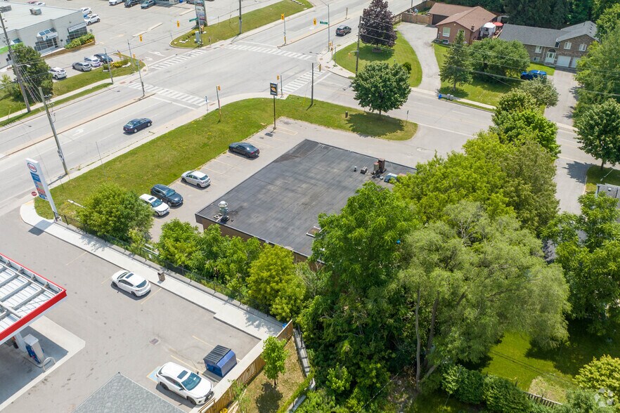 More Photos Of 17830 Leslie St, Newmarket Convenience Store For Sale