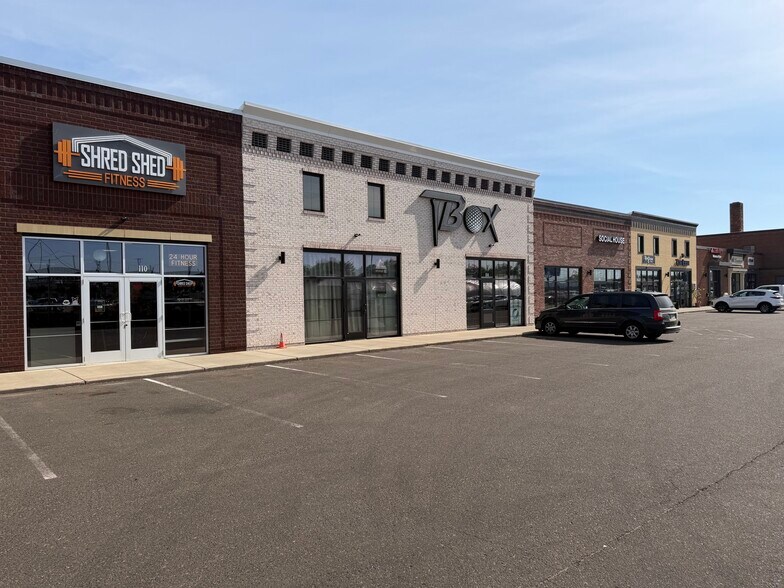 More Photos Of 326 S Main St, Rice Lake Storefront Retail Office For Lease