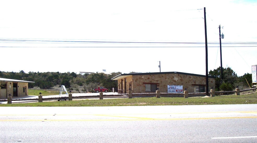 More Photos Of 120 Frog Pond Ln, Dripping Springs Freestanding For Lease