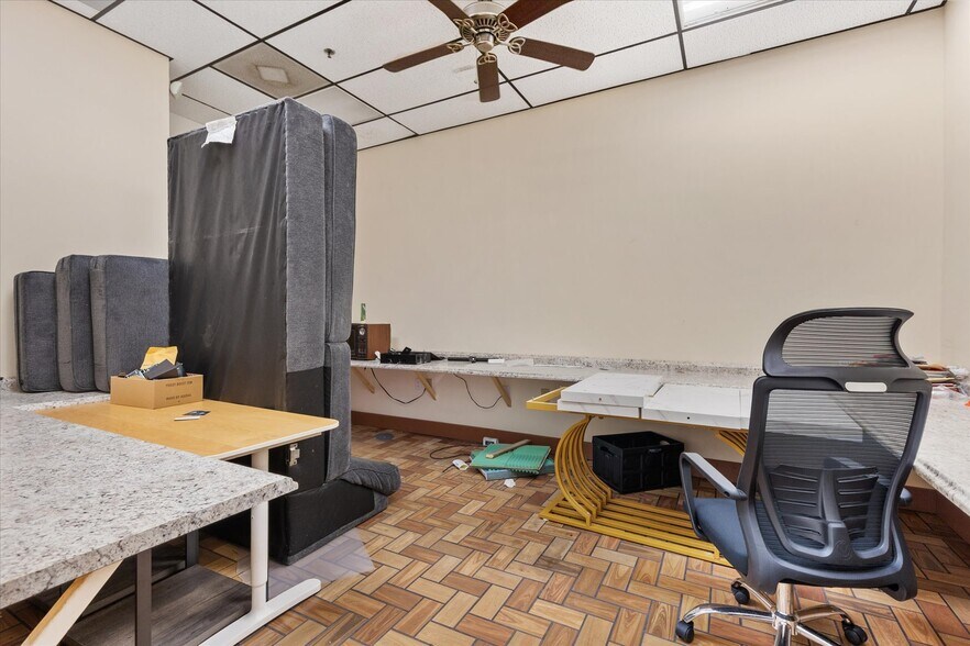 More Photos Of 440-500 W Gulf Atlantic Hwy, Wildwood Unknown For Lease