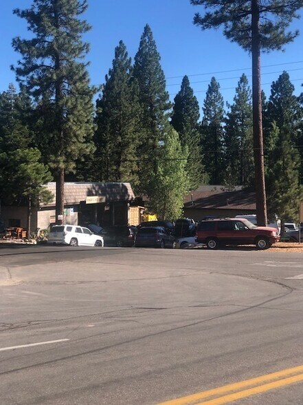 More Photos Of 851 Tanager St, Incline Village Auto Repair For Sale