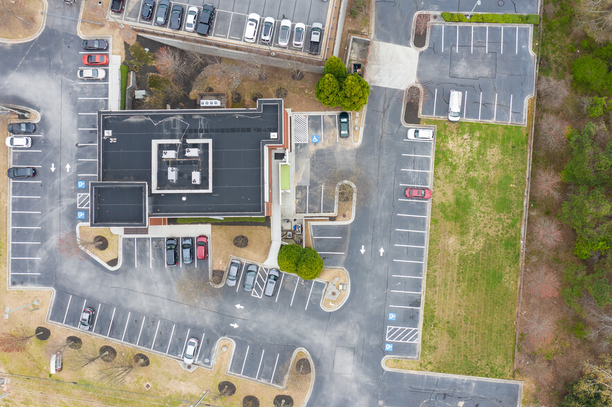 Primary Photo Of 3425 Buford Dr, Buford Medical For Lease