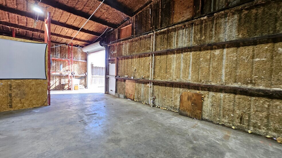 More Photos Of 1211 Holland St, Houston Flex For Sale