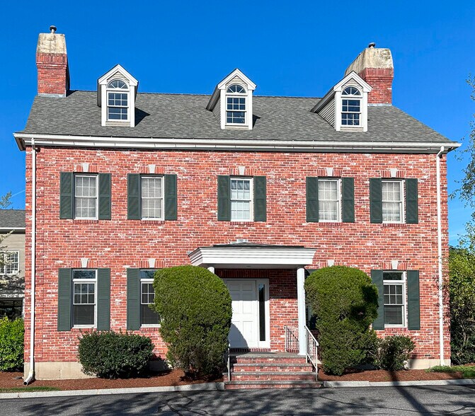 Primary Photo Of 176 East Main St, Westborough Medical For Sale