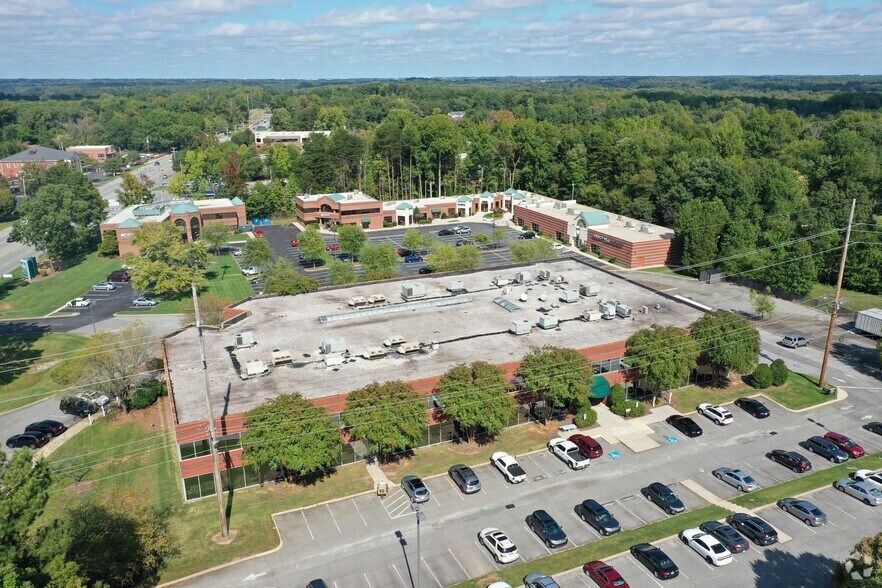 More Photos Of 1208 Eastchester Dr, High Point Office For Sale