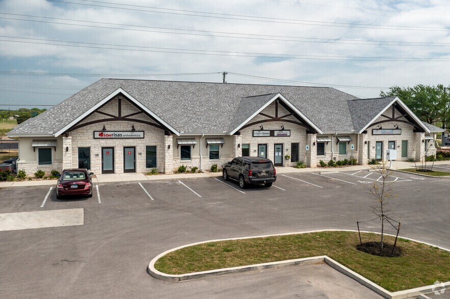 More Photos Of 1213-1217 W SLAUGHTER Ln, Austin Office For Sale