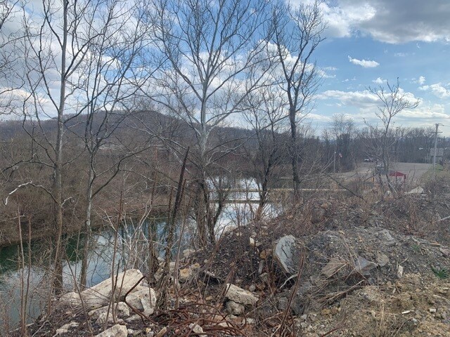 More Photos Of Commercial Ave, Mingo Junction Land For Lease