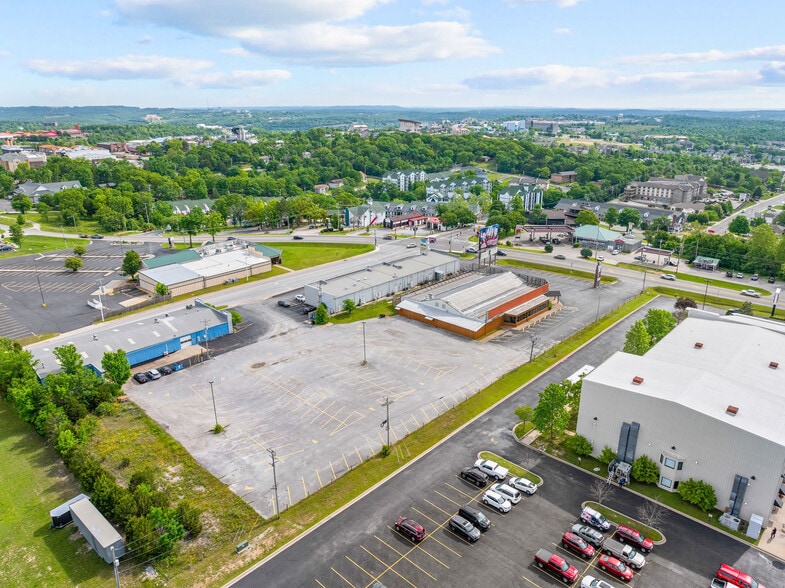 More Photos Of 625 State Hwy 165, Branson Theater Concert Hall For Sale