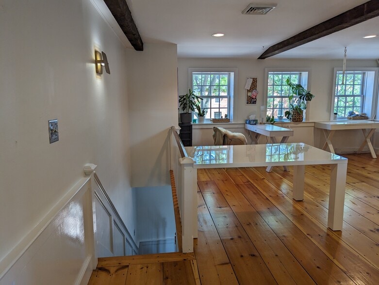 More Photos Of 14 Inn St, Newburyport Office For Lease