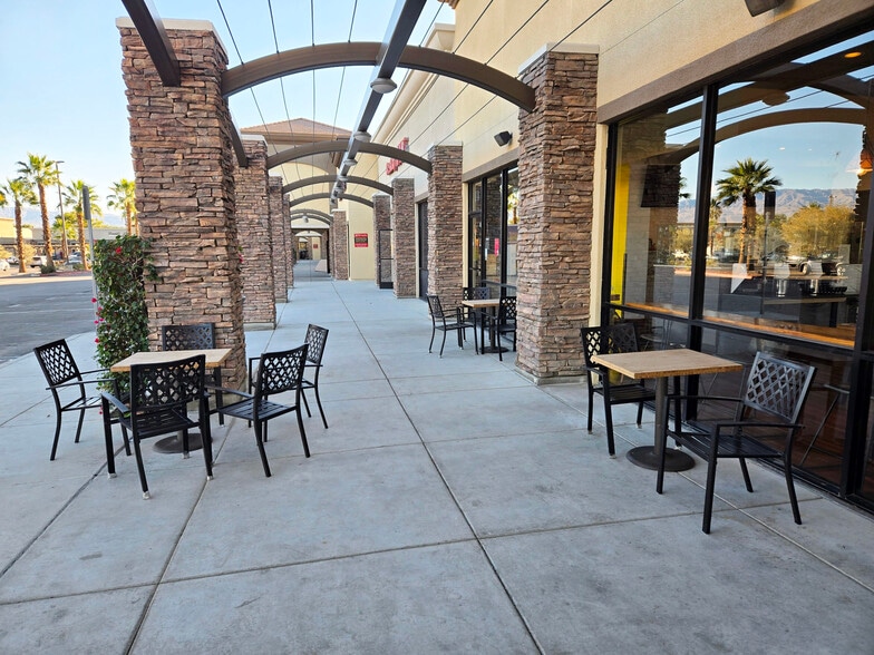 More Photos Of 44100 Jefferson St, Indio Unknown For Lease