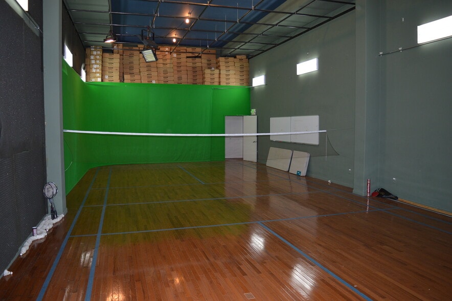 More Photos Of 6147 Geary Blvd, San Francisco Unknown For Lease