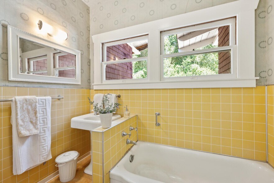 More Photos Of 4100 Petrified Forest Rd, Calistoga Land For Sale