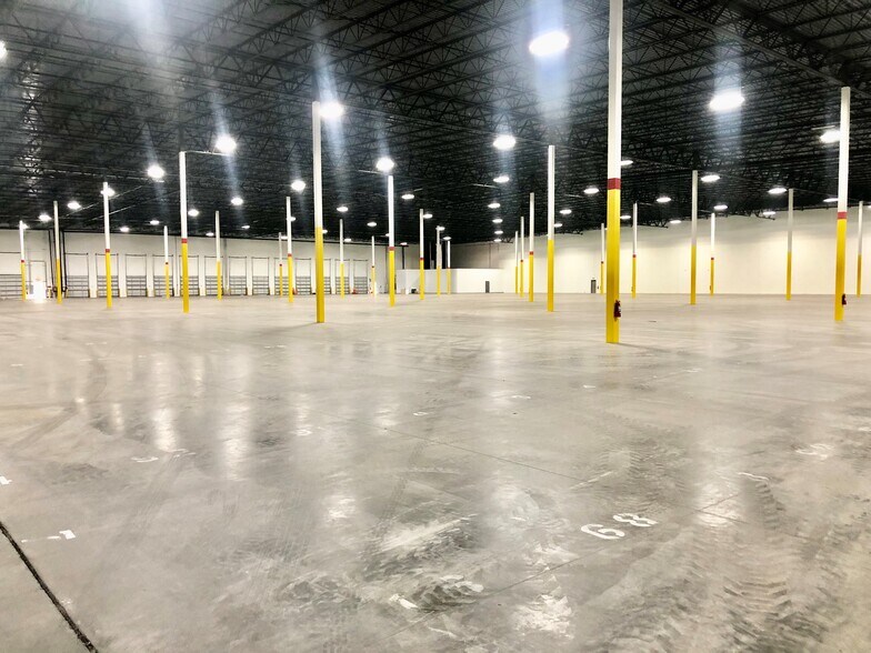 More Photos Of 320 Telfair Rd, Savannah Warehouse For Lease