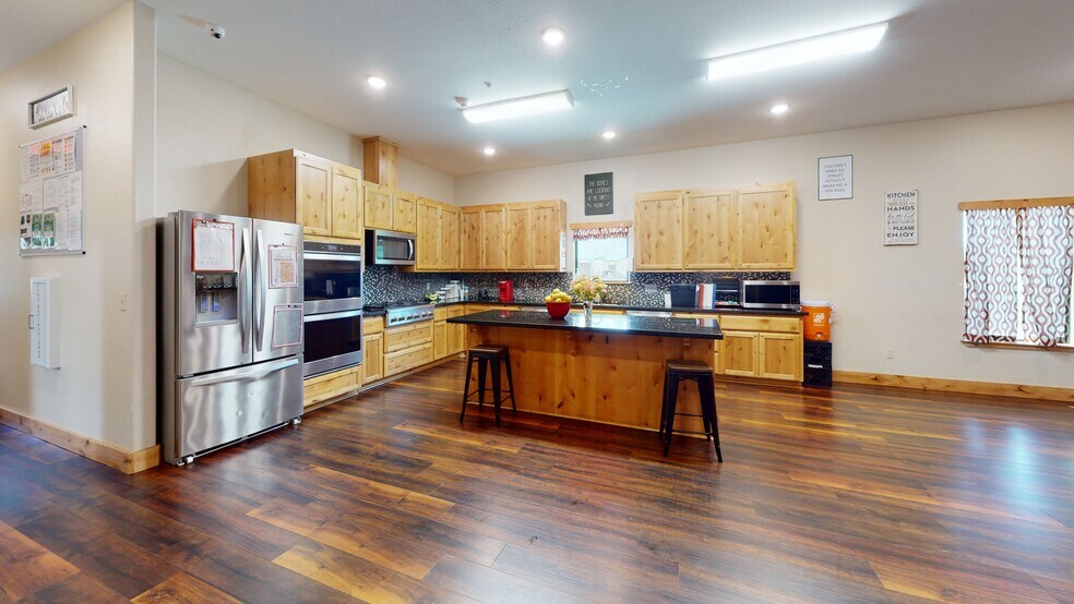 More Photos Of 4150 Highway 36 S, Brenham Shelter For Sale