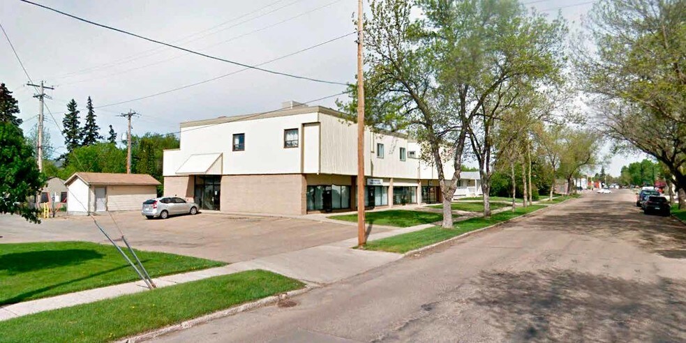 More Photos Of 9804 104th St, Fort Saskatchewan Office Residential For Sale