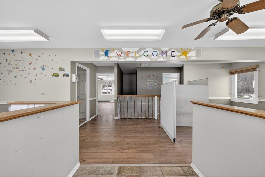 More Photos Of 75 Ramapo Rd, Garnerville Office For Sale