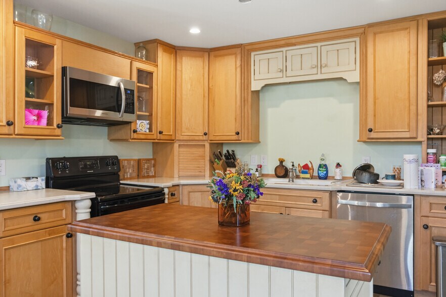 More Photos Of 1001 NJ-47, Rio Grande Apartments For Sale