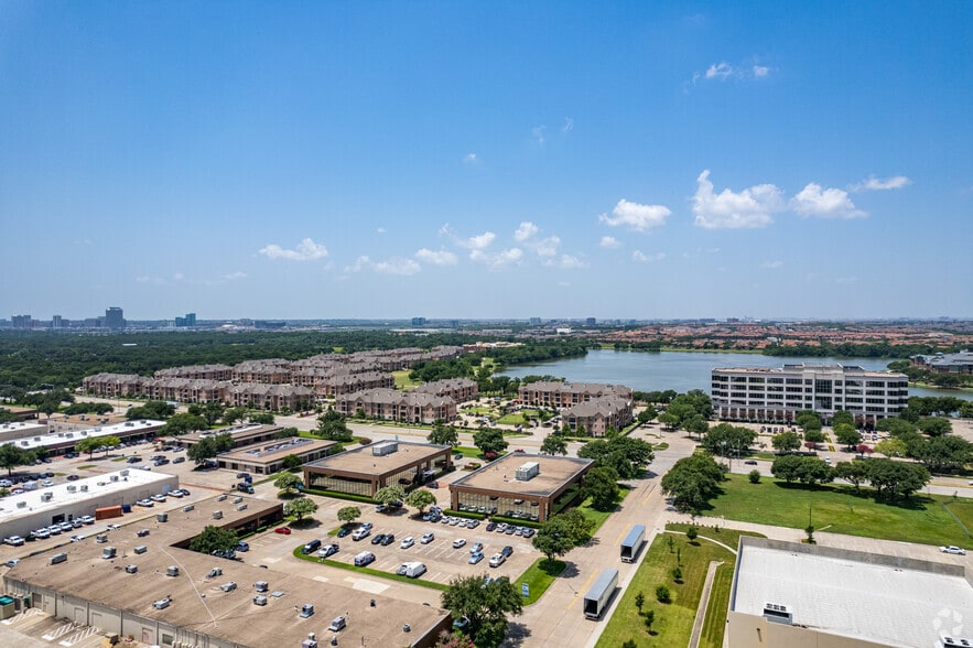More Photos Of 11498 Luna Rd, Farmers Branch Unknown For Lease