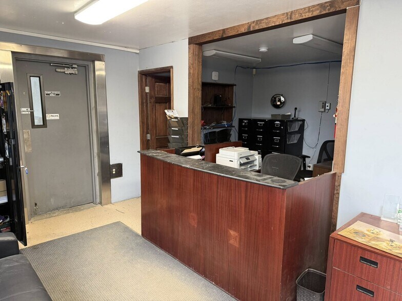 More Photos Of 303 2nd Ave N, Payette Manufacturing For Lease