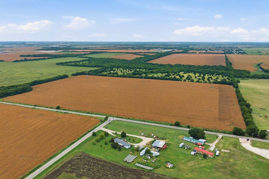 More Photos Of 10935 County Road 109, Alvarado Land For Sale