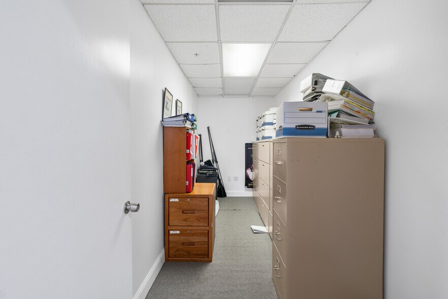 More Photos Of 1110 Brickell Ave, Miami Office Residential For Sale