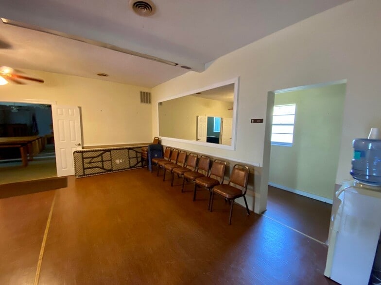 More Photos Of 3191 Newman Ave N, Crestview Religious Facility For Sale