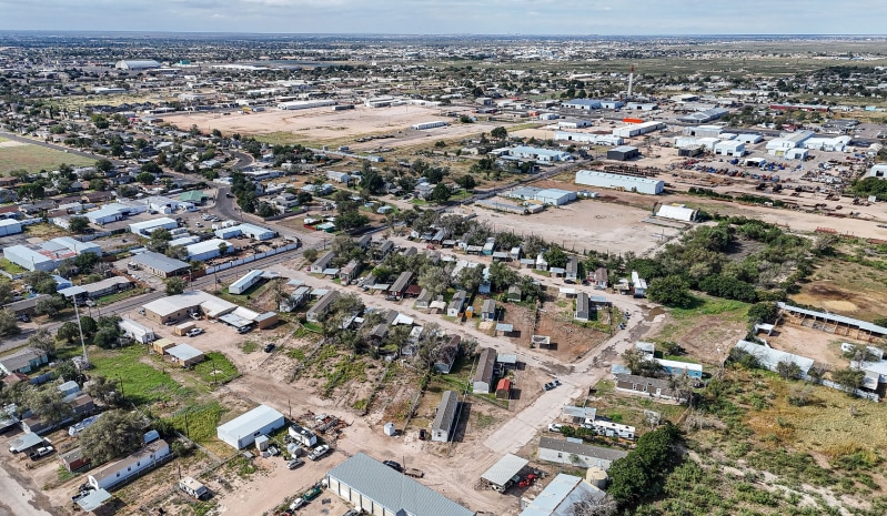 Primary Photo Of 409 E 57th St, Odessa Manufactured Housing Mobile Home Park For Sale