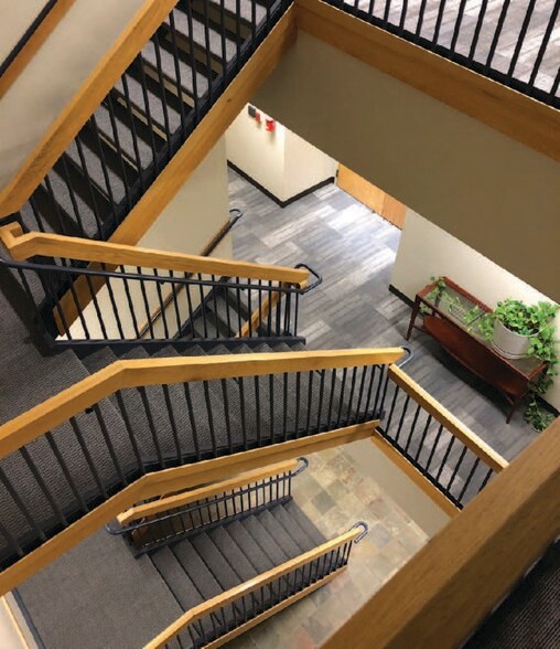 More Photos Of 301 Arctic Slope Ave, Anchorage Office For Lease