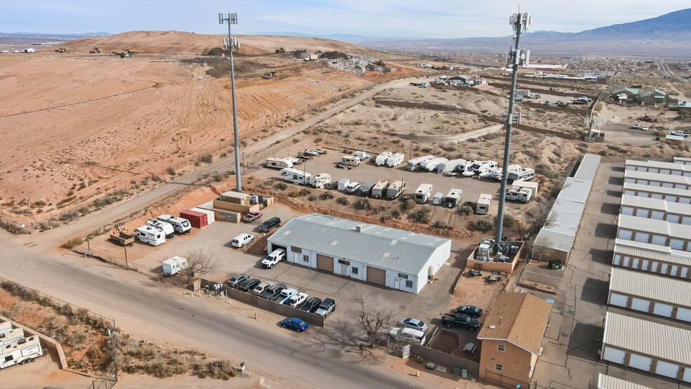 More Photos Of 1050 Carpenter St NE, Rio Rancho Industrial For Sale