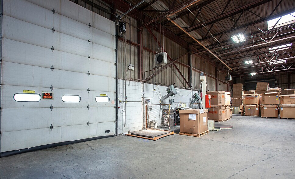 More Photos Of 164 Seneca Rd, Lehighton Warehouse For Lease