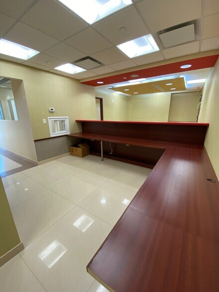 More Photos Of 38-25 38-25 Main Street, Flushing Office Residential For Sale
