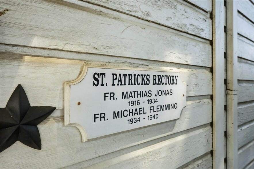 More Photos Of 508 NW 3rd Ave, Canby Religious Facility For Sale
