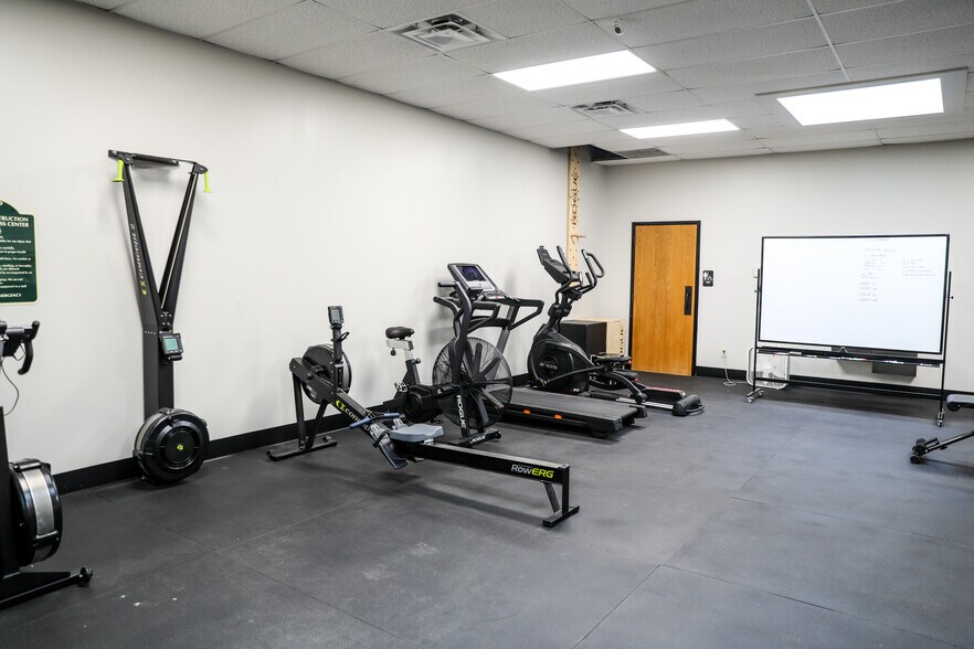 More Photos Of 4695 S Atlanta Rd, Smyrna Office For Sale